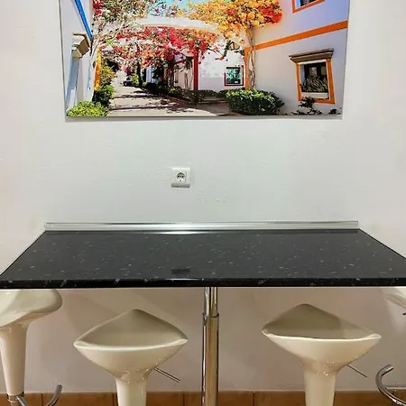 Urban Way, El Apartman El Tablero